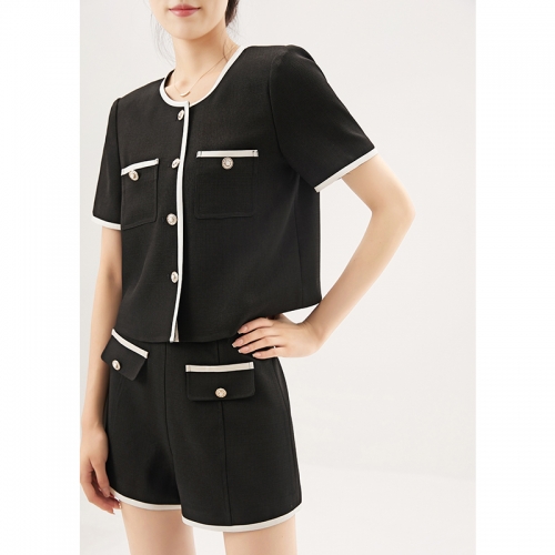 Classic Parisian Summer Set
